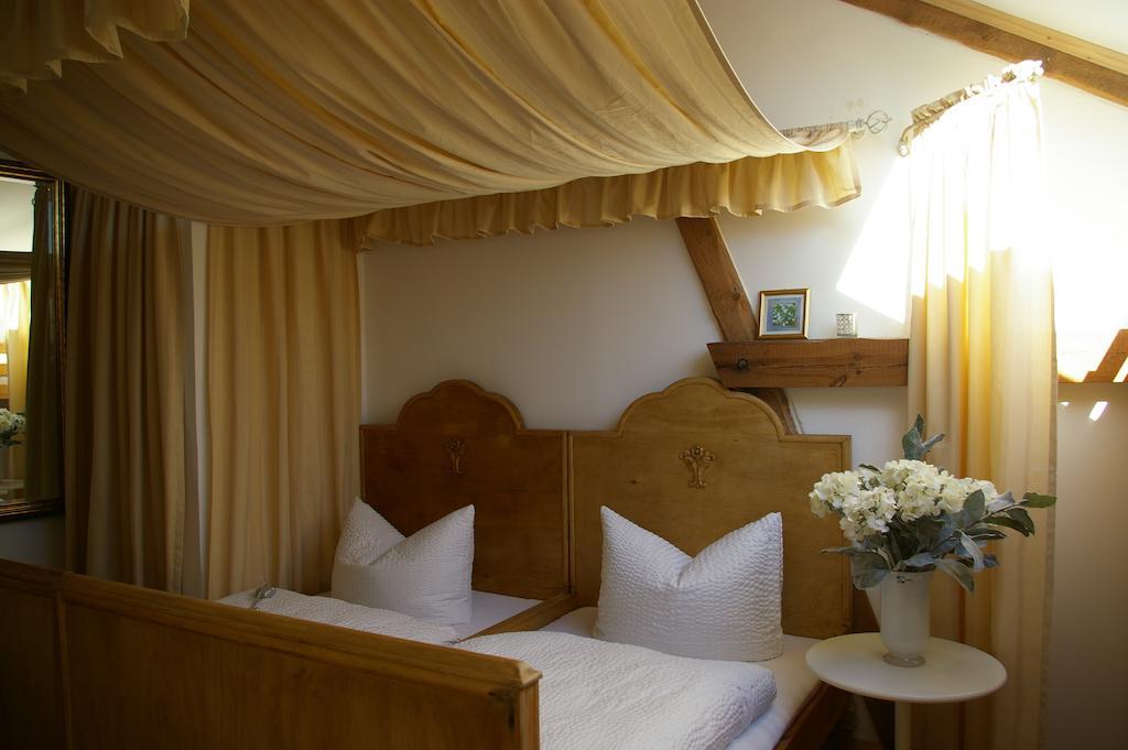 Kaiserhof Goldenbek Szoba fotó